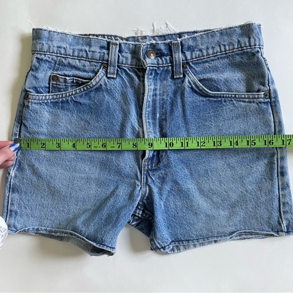 Vintage Orange tab Levi’s Shorts - Picture 4 of 7
